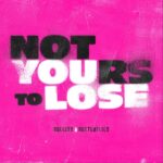 Bullets and Butterflies holen den Hard Rock aus der Mottenkiste und treten mit „Not Yours to Lose“ die Tür ein (Musikvideo) [ Alternative Rock | Hard Rock | Female Fronted Rock ]